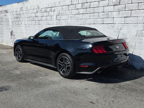 Used 2022 Ford Mustang Premium image 5