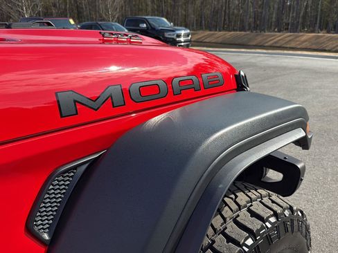 New 2026 Jeep Wrangler Unlimited Rubicon 392 w/ Quick Order Package 27X Moab AWD/4WD image 11