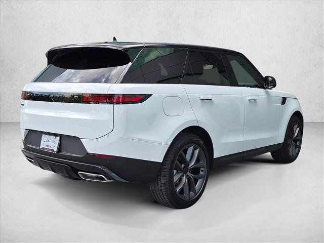 New 2027 Land Rover Range Rover Sport SE AWD/4WD image 2