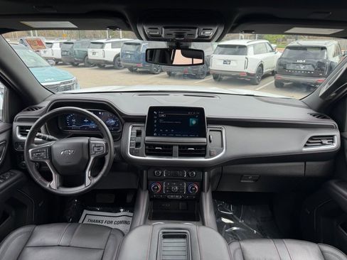 Used 2022 Chevrolet Suburban RST w/ Luxury Package AWD/4WD image 7