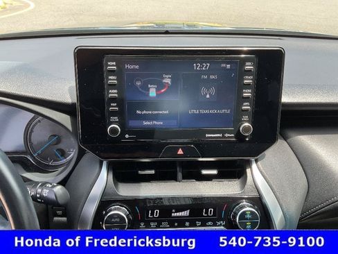 Used 2022 Toyota Venza XLE AWD/4WD image 34