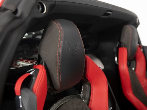 Used 2021 Chevrolet Corvette Stingray Preferred Cpe w/ Engine Appearance Package RWD image 45