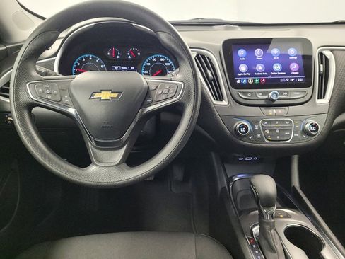 Used 2025 Chevrolet Malibu LT FWD image 22