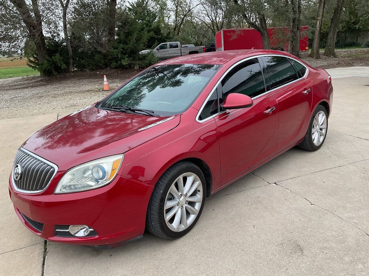 Used 2014 Buick Verano FWD image 4