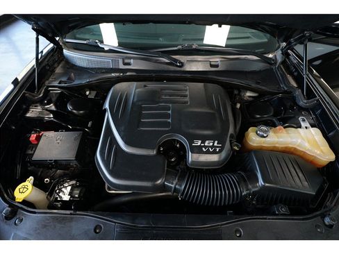 Used 2020 Dodge Charger GT RWD image 9