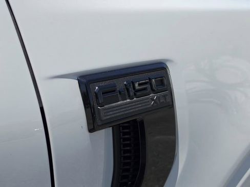 Used 2026 Ford F150 XLT w/ XLT Black Appearance Package RWD image 16