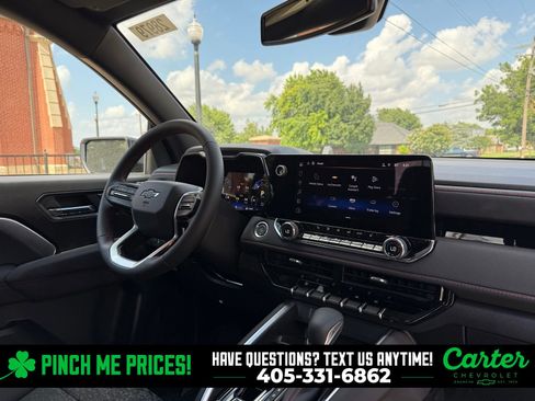 New 2025 Chevrolet Colorado Z71 image 3