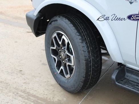 New 2026 Ford Bronco Outer Banks AWD/4WD image 5