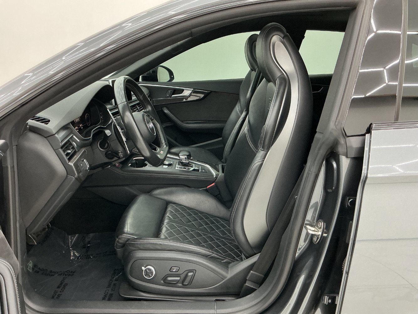 Used 2018 Audi S5 Premium Plus w/ Navigation Package AWD/4WD image 14