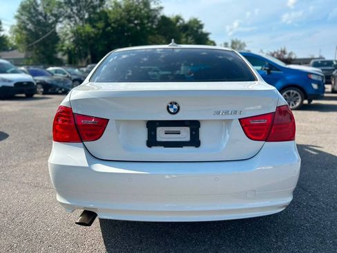 Used 2011 BMW 328i Sedan RWD image 6