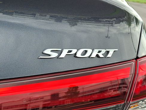 Used 2024 Honda Civic Sport image 29