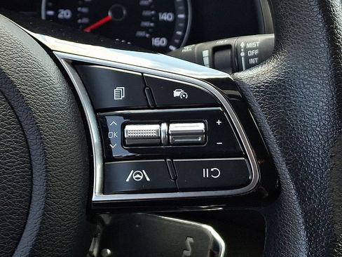 Certified 2022 Kia Forte LXS FWD image 21