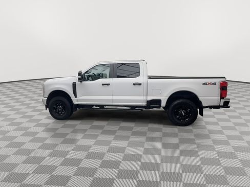 Used 2023 Ford F250 XL w/ STX Appearance Package image 34