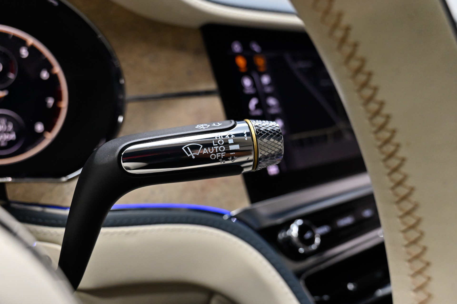 Used 2022 Bentley Flying Spur V8 AWD/4WD image 67