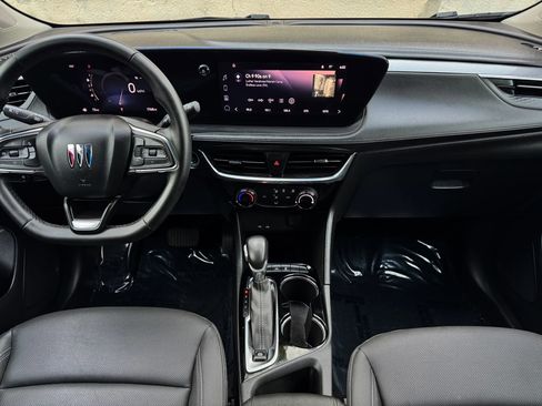 Used 2024 Buick Encore GX Sport Touring FWD image 27