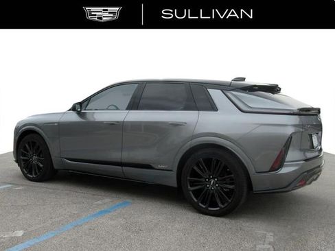 New 2026 Cadillac Lyriq V image 4