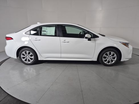 New 2026 Toyota Corolla LE image 6
