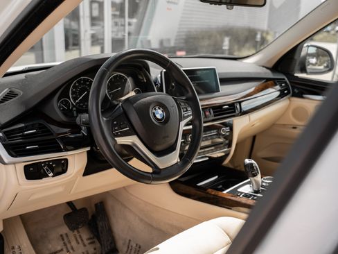 Used 2015 BMW X5 xDrive35i AWD/4WD image 9