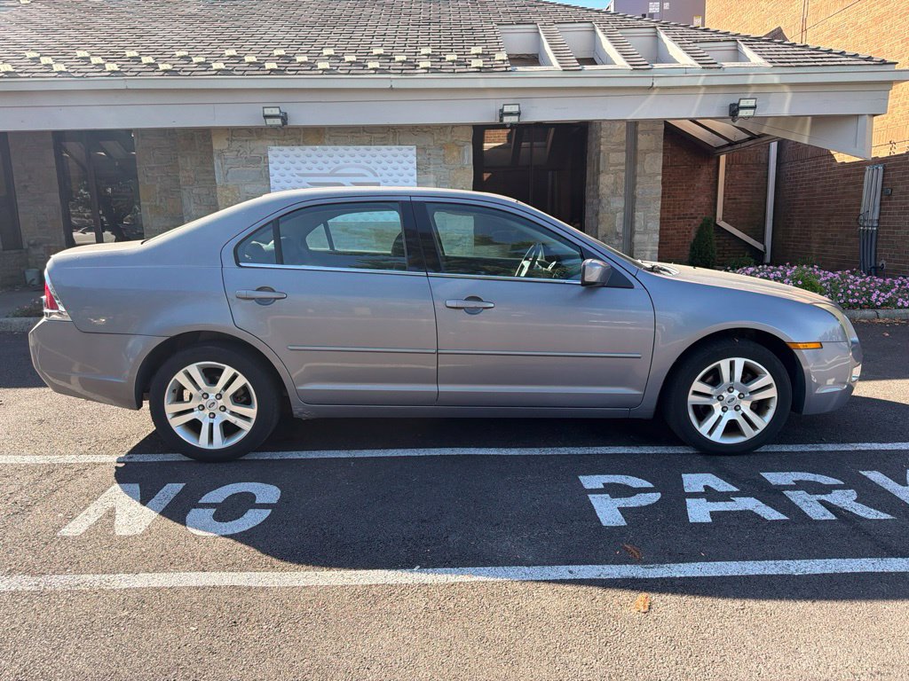 Used 2006 Ford Fusion SEL FWD image 9