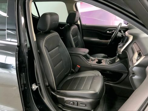 Used 2022 GMC Acadia Denali w/ Denali Ultimate Package image 11