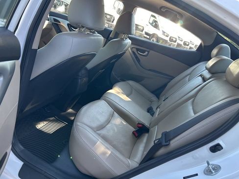 Used 2014 Hyundai Elantra Limited FWD image 26