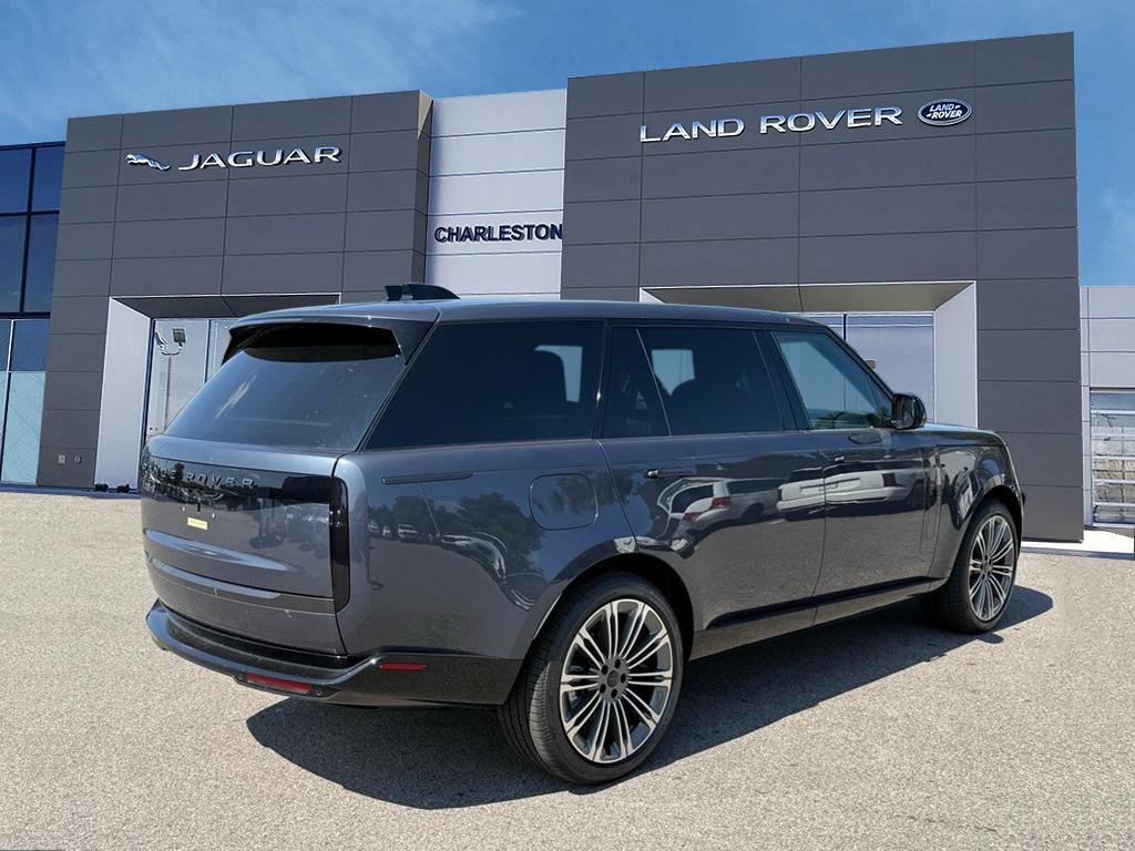 New 2026 Land Rover Range Rover Long Wheelbase SE AWD/4WD image 5