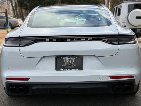 Used 2023 Porsche Panamera 4 Platinum Edition w/ Assistance Package image 4