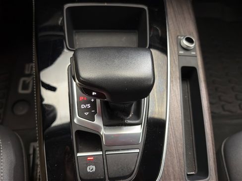 Used 2023 Audi Q5 2.0T Premium Plus w/ Premium Plus Package image 22