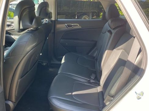 Used 2023 Kia Sportage SX FWD image 9