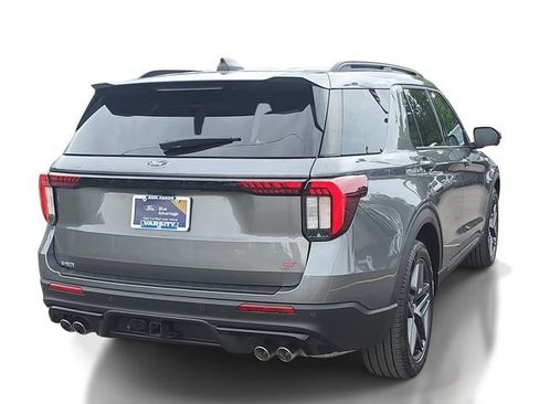 Certified 2025 Ford Explorer ST AWD/4WD image 4