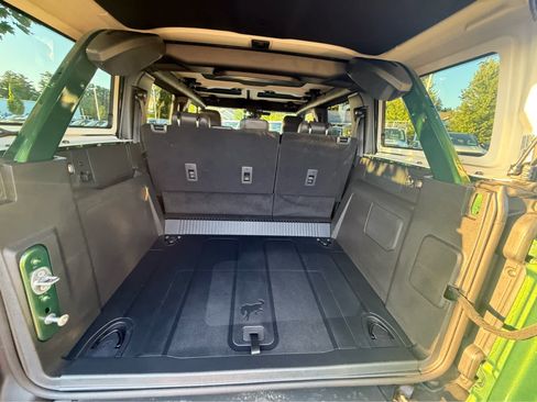 Used 2025 Ford Bronco Badlands AWD/4WD image 7