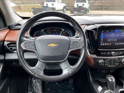 Used 2020 Chevrolet Traverse High Country w/ LPO, Floor Liner Package image 5