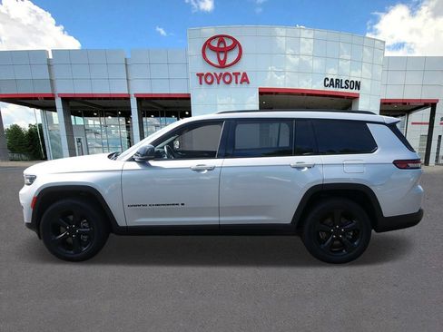 Used 2021 Jeep Grand Cherokee L Laredo AWD/4WD image 7