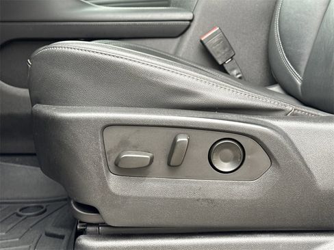 Used 2021 Chevrolet Tahoe Z71 image 26