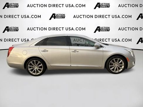 Used 2015 Cadillac XTS Luxury w/ Driver Awareness Package image 22