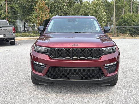 Used 2023 Jeep Grand Cherokee Limited w/ Black Appearance Package RWD image 2