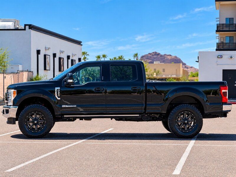 Used 2017 Ford F350 Lariat w/ Lariat Ultimate Package AWD/4WD image 8