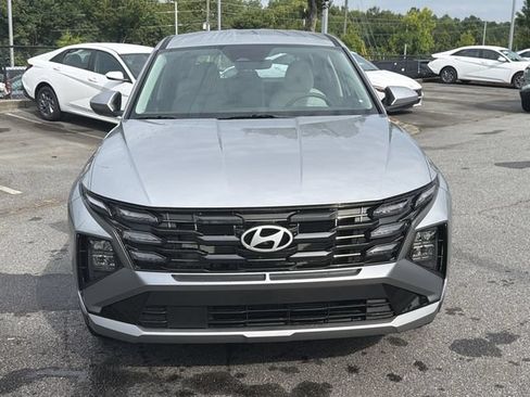 New 2026 Hyundai Tucson SE FWD image 2