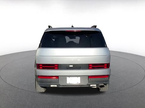 Used 2025 Hyundai Santa Fe SEL image 12