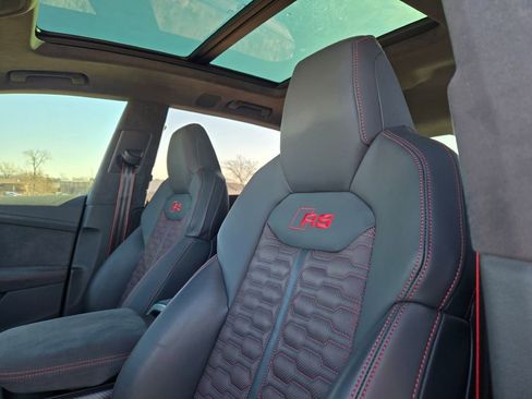 Used 2025 Audi RS Q8 performance image 21