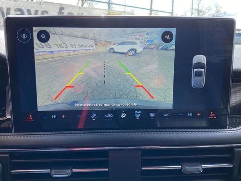 Used 2023 Lincoln Corsair Reserve w/ Jet Appearance Package image 28