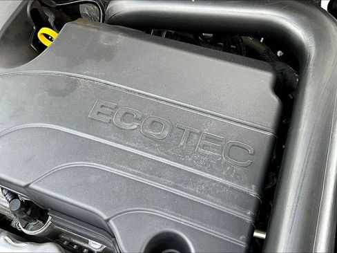 Used 2024 Chevrolet Equinox LT AWD/4WD image 33