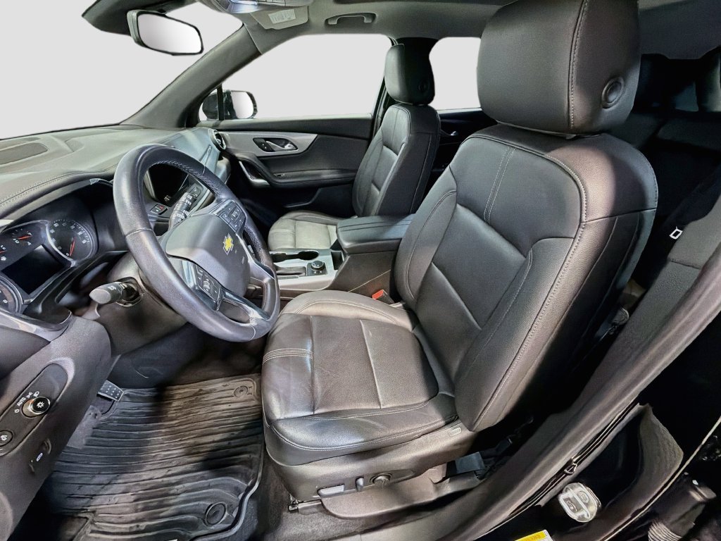 Used 2022 Chevrolet Blazer LT w/ Redline Edition FWD image 18