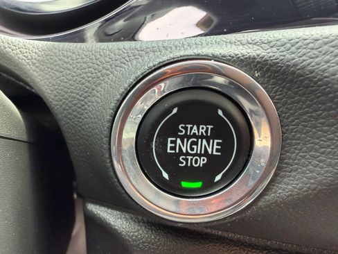 Used 2023 Buick Encore GX Select FWD image 25