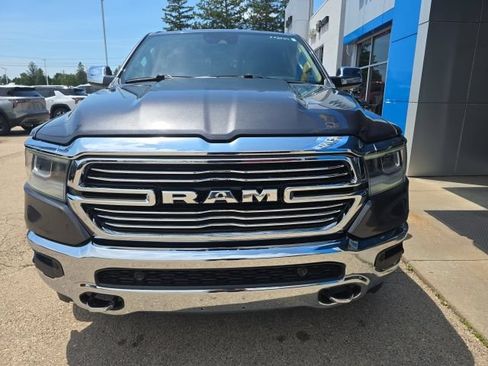Used 2021 RAM 1500 Laramie AWD/4WD image 2