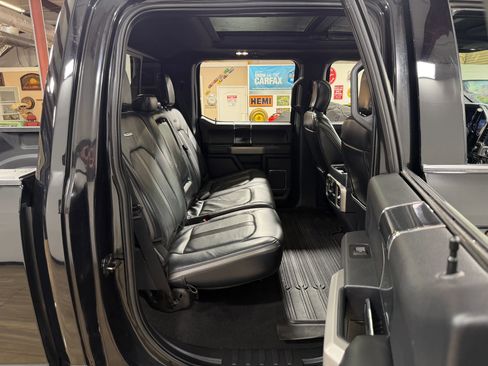 Used 2022 Ford F250 Platinum w/ Tremor Off-Road Package AWD/4WD image 18