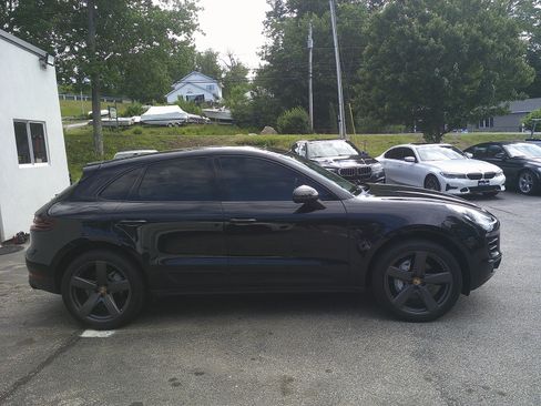 Used 2018 Porsche Macan S AWD/4WD image 4