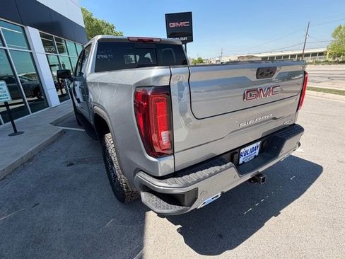 New 2026 GMC Sierra 1500 AT4 image 8