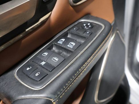 Certified 2019 RAM 1500 Limited image 16