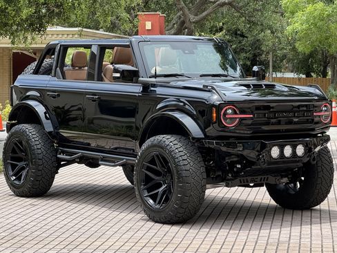 Used 2025 Ford Bronco Outer Banks image 48